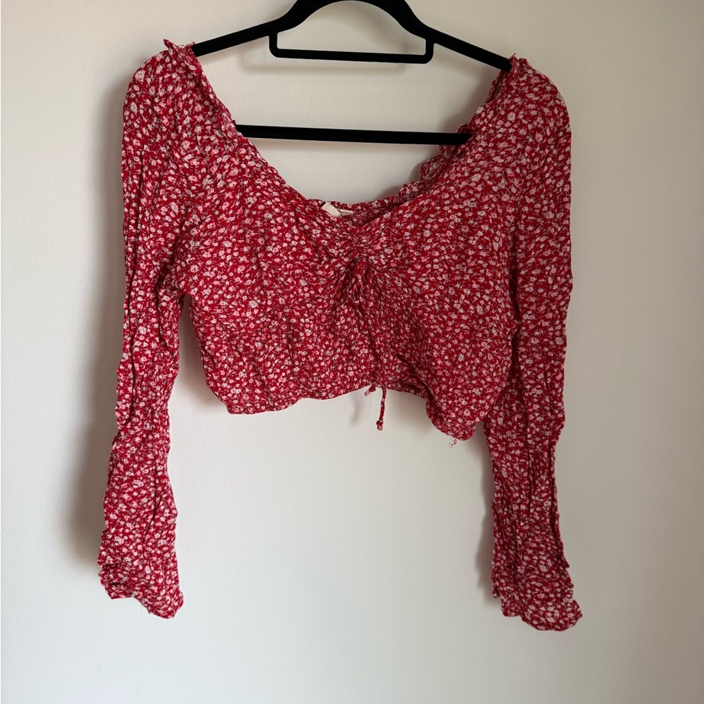 Sim & Sam Red Floral Cropped Long-Sleeve Top